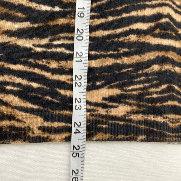Talbots Pure Cashmere Tiger Print Sweater Women's Medium Black/Brown - Picture 8 of 9